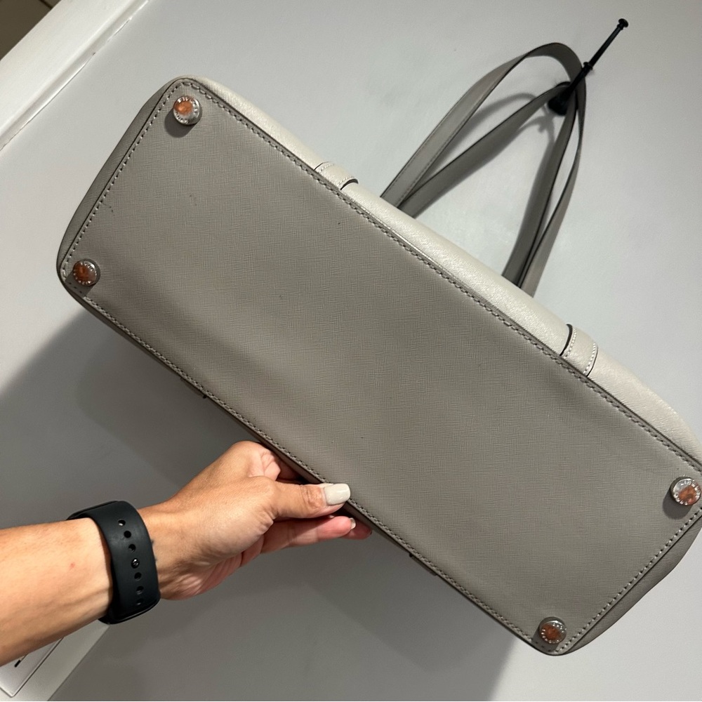 Michael Kors Large Gray Tote Bag - Picture 2 of 14